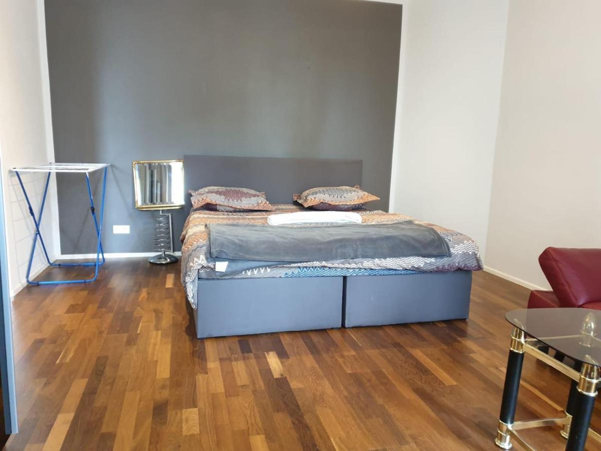 Deluxe Apartment 5P Mm A Vienna Esterno foto