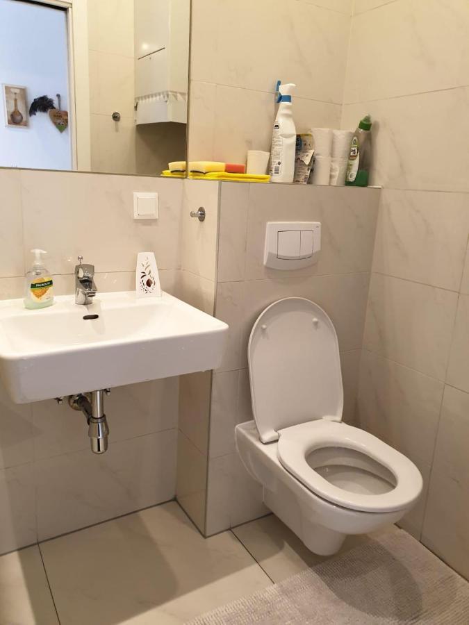Deluxe Apartment 5P Mm A Vienna Esterno foto
